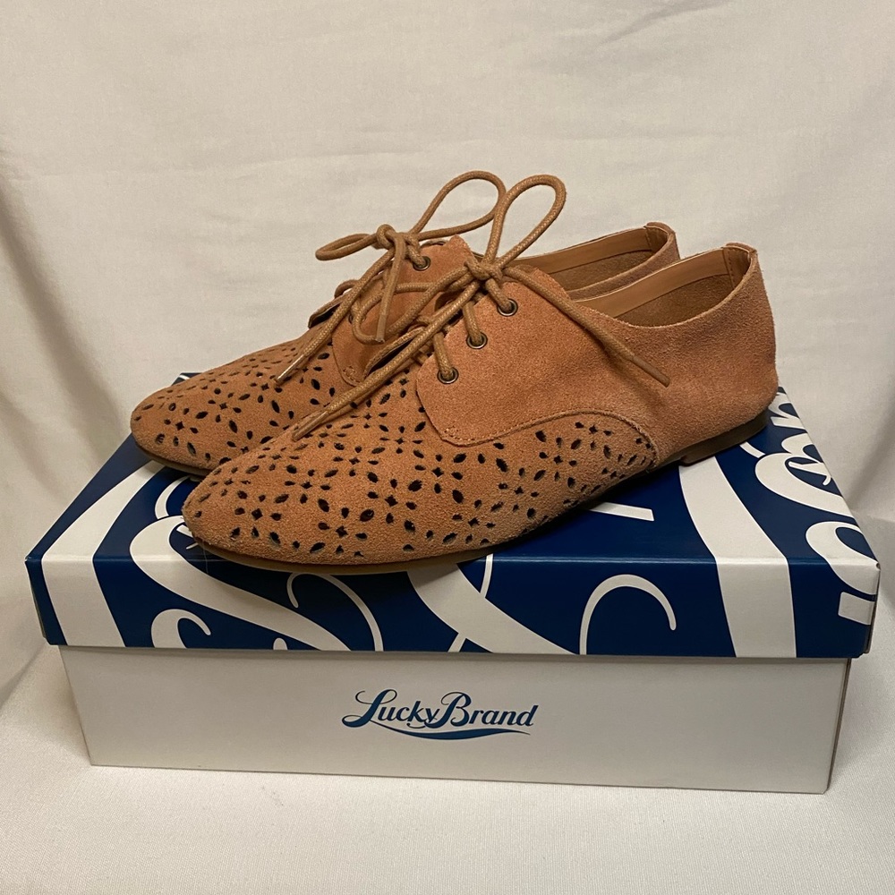 Lucky Brand NWT Brown Dayna Dark Camel Suede Flats Women's Size 8